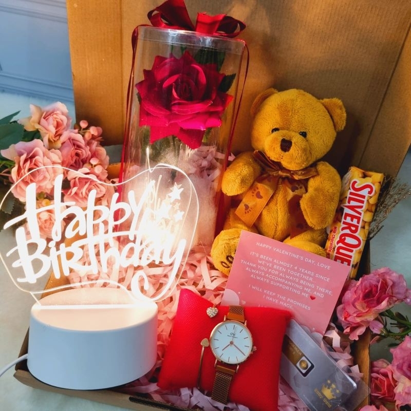 PREMIUM Hadiah Ulang Tahun Hampers Cewek / Kado Pacar Birthday Gift