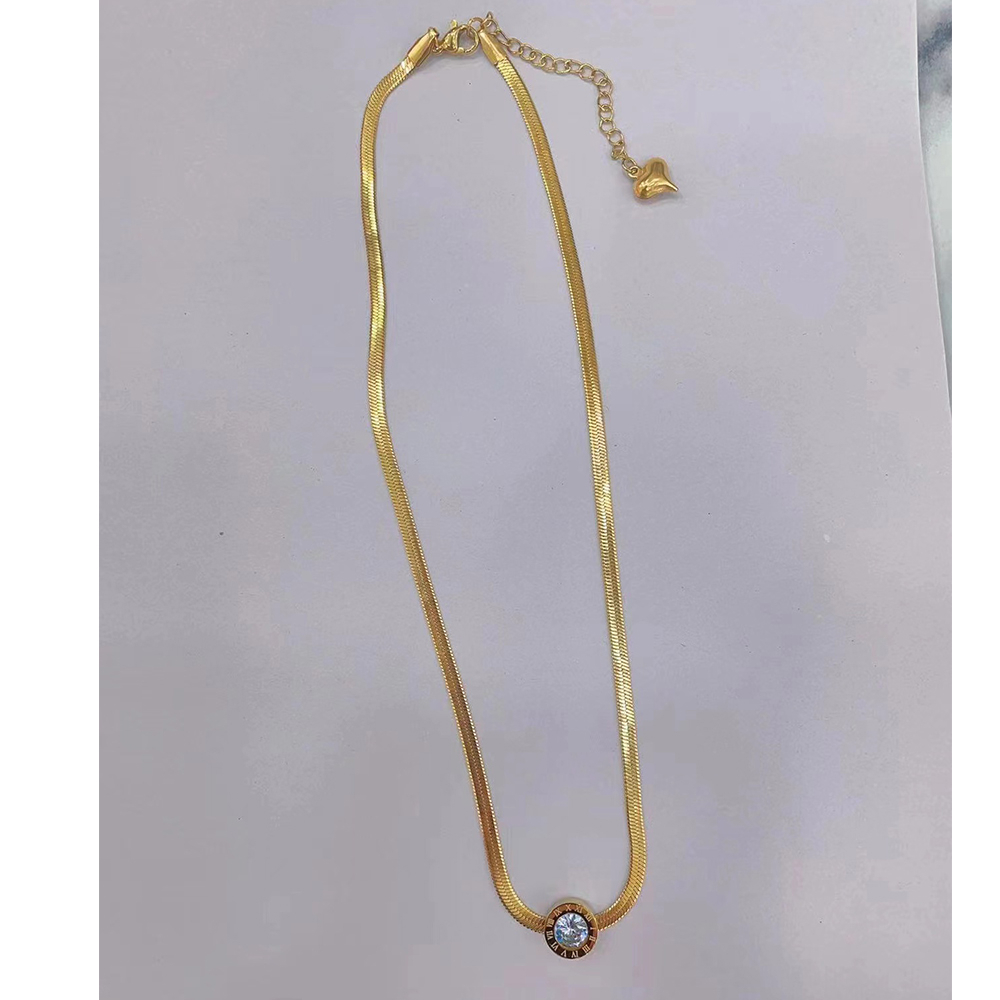 ✨ D.G.C Fashion 18K Gold Pendant Kalung Wanita Retro Sederhana Wanita Kreatif Murah D826