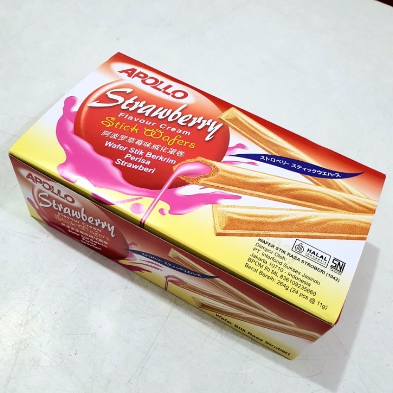 Apollo Strawberry Stick Wafers 24 pcs