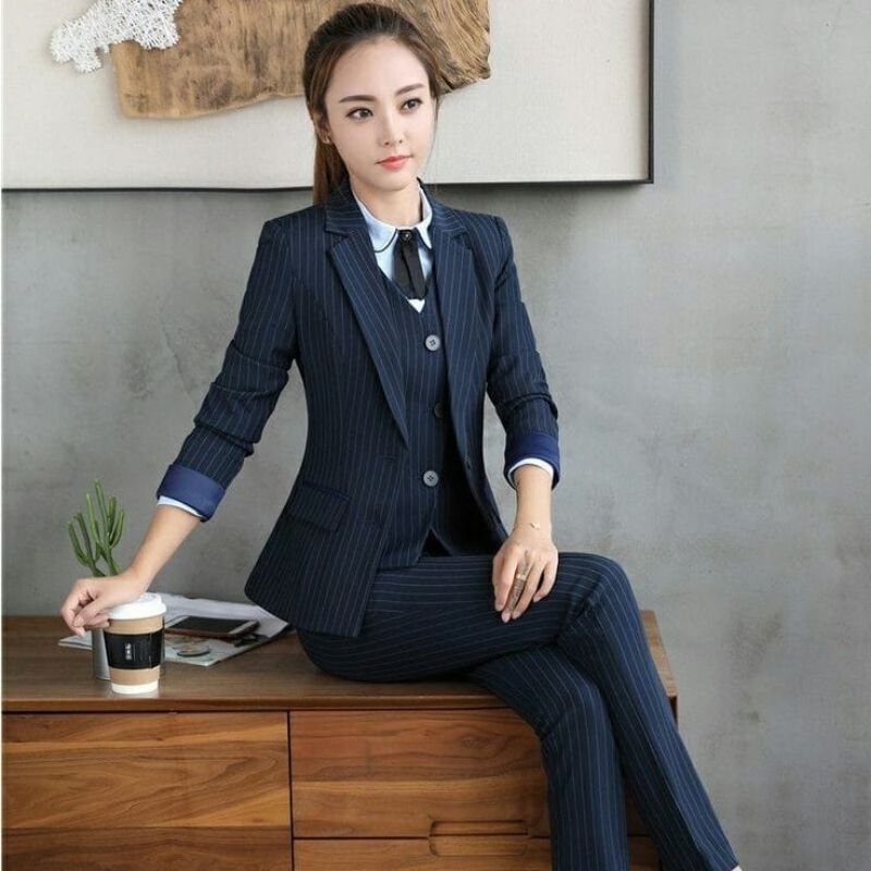 Setcel Blazer Wanita Motif Salur / Setelan Blazer Stylish Kekinian / Jas Formal Kerja / Jas Kantoran