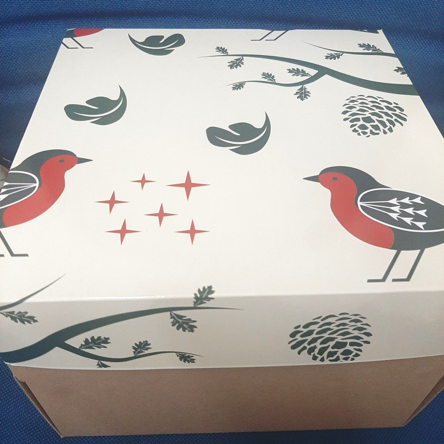 

(5 pcs) kardus kue tart ulang tahun dus chiffon cake box motif bird kotak kemasan pudding ukuran 25x25cm