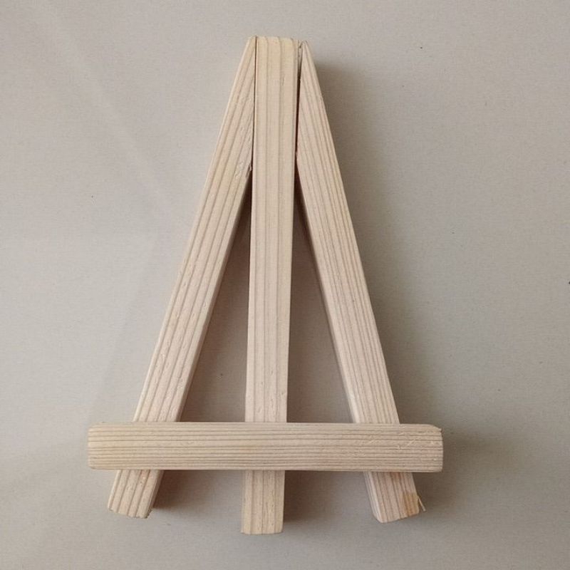 

easel stand kayu buat melukis di kanvas