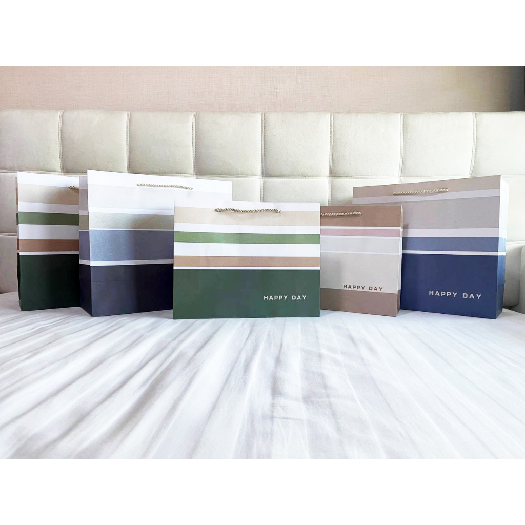 

Paper Bag motif Happy Day STRIPE / Tas Kado / Tas Souvenir