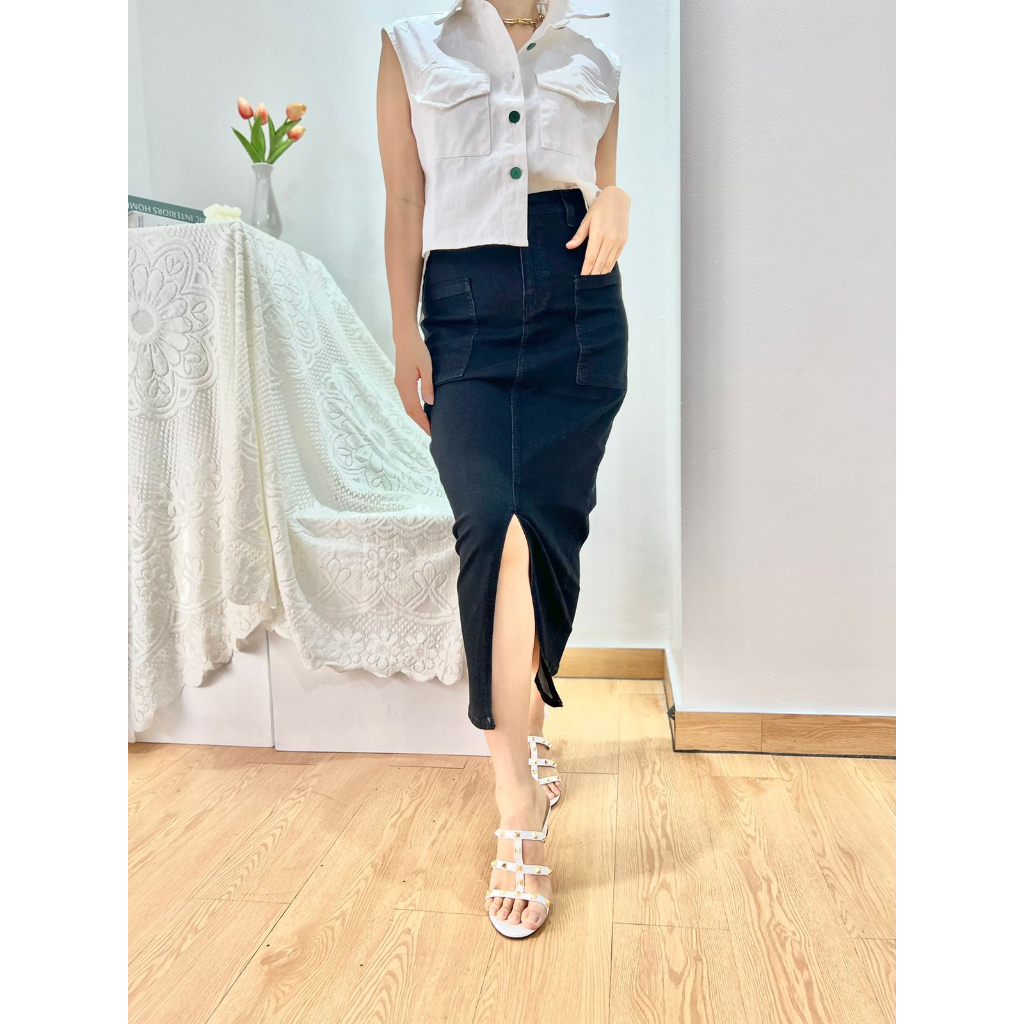 ROK JEANS WANITA SHANI BLACK SKIRT  POLOS DAN BELAH DEPAN