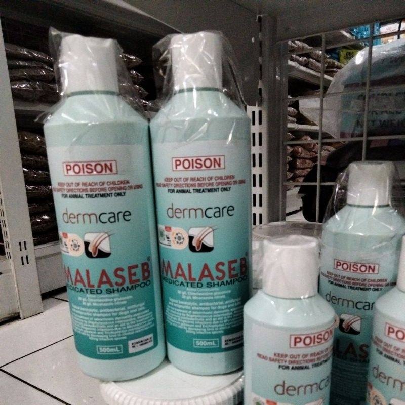 Poison dermcare Shampo Malaseb 500 ml Shampo hewan Malaseb  500 ml