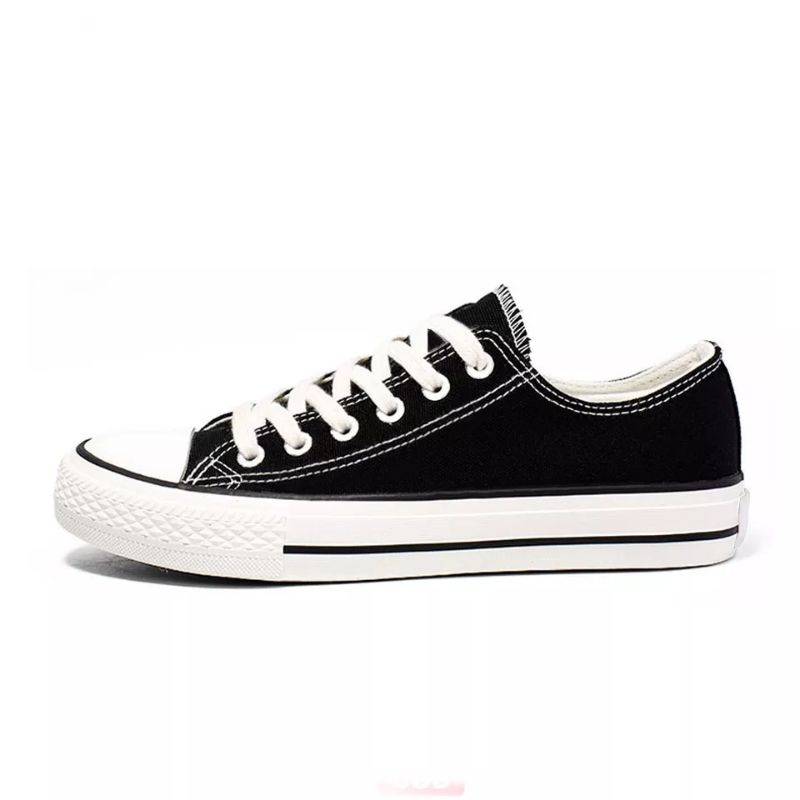 SepatuConverseBlackLow