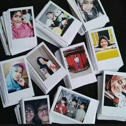 Foto Polaroid 2R Satu Paket isi 25 foto