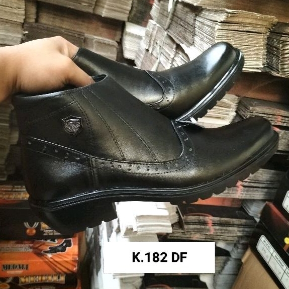 Sepatu kulit boots medali kantor / Dinas sepatu kerja formal