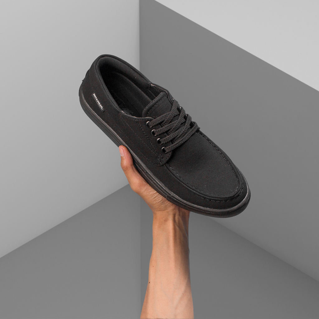 DRACO FULL BLACK KING - Sepatu Sneakers Pria Original 100% - Sepatu Pria Sneakers - Sepatu Pria Original 100% - Sepatu Pria Keren - Sepatu Pria Casual