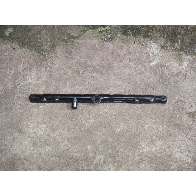 Uppertank radiator Nissan Neo/Sunny