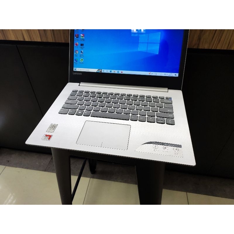 LAPTOP LENOVO 14INCH RAM 8 SSD 128GB SUPER KENCANG WINDOWS 10 GENERASI TERBARU