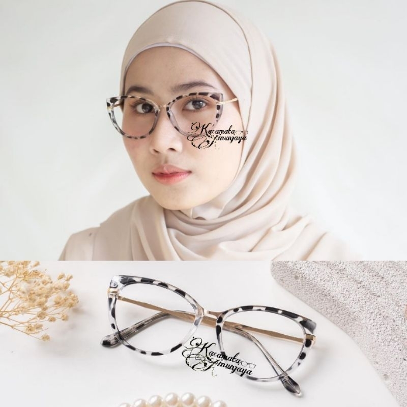 Kacamata wanita trendy terbaru | Kacamata Minus | kacamata Photocromic | kacamata Antiradiasi | F 96
