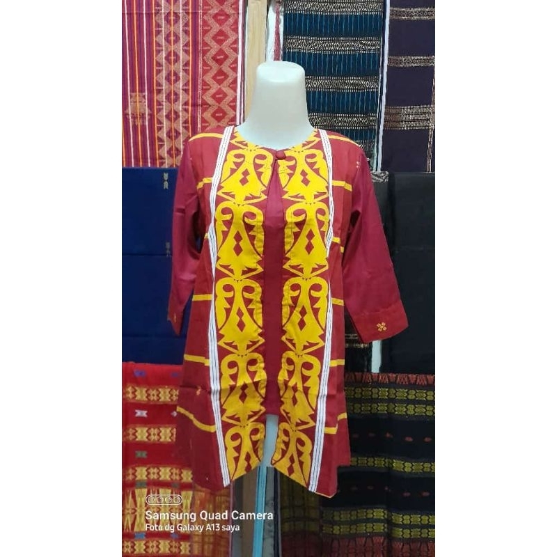 Blouse Motiv uis Karo