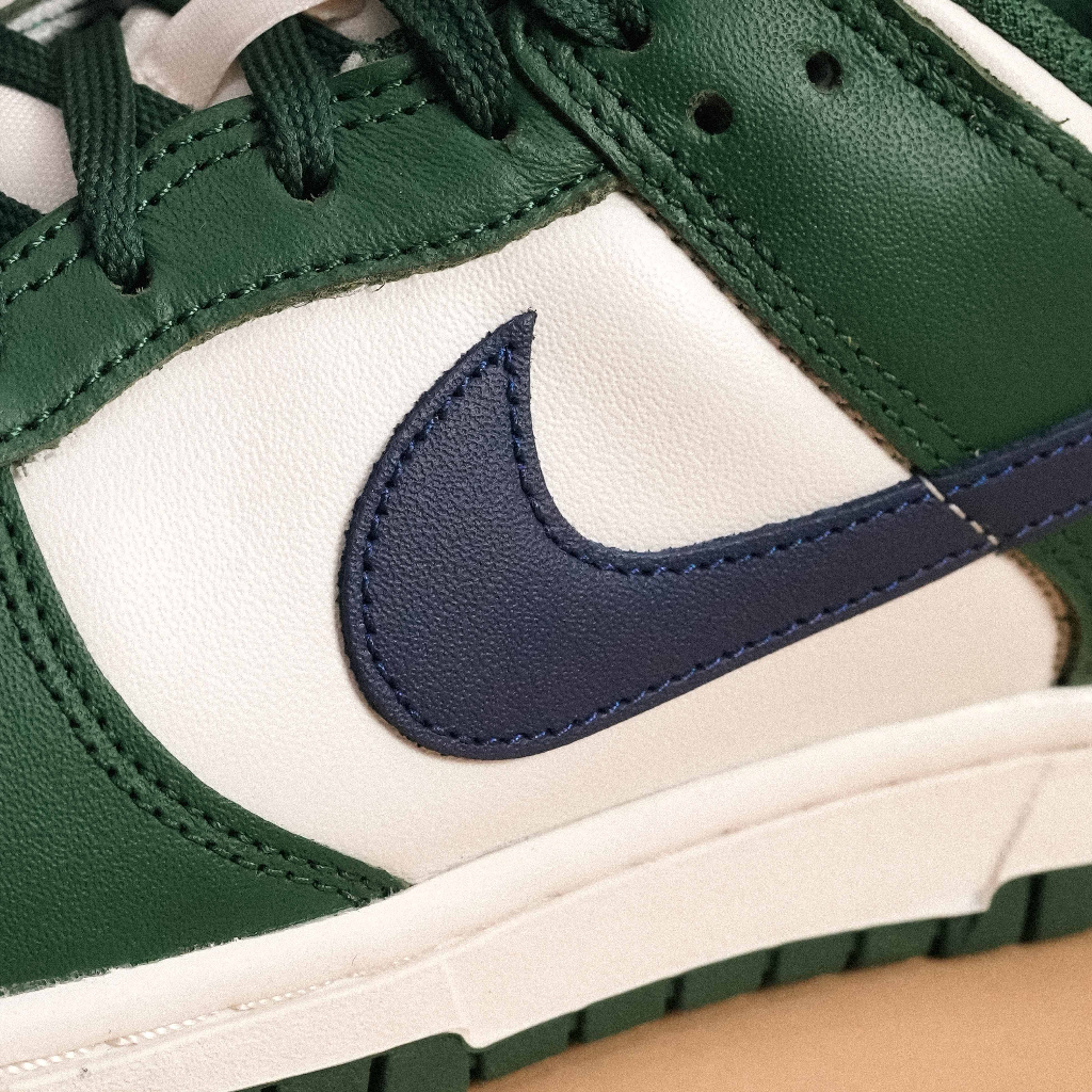 Dunk Low Gorge Green Womens