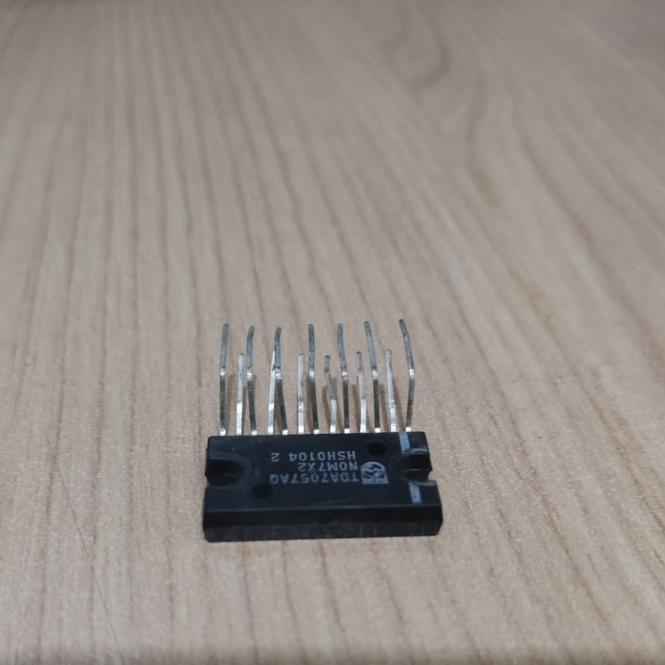 IC TDA7057AQ