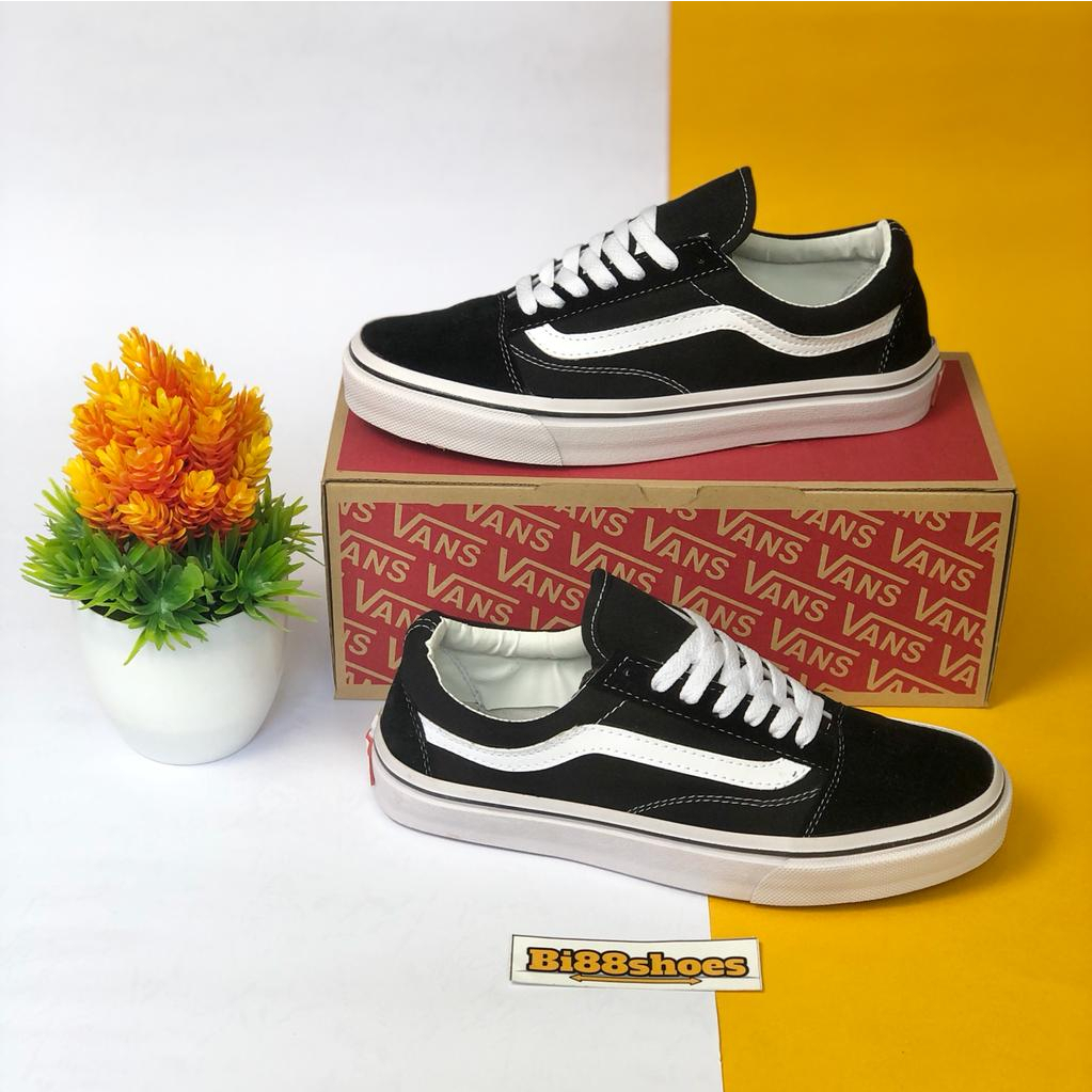 Sepatu Vans old skool classic hitam putih sneakers pria wanita school keren