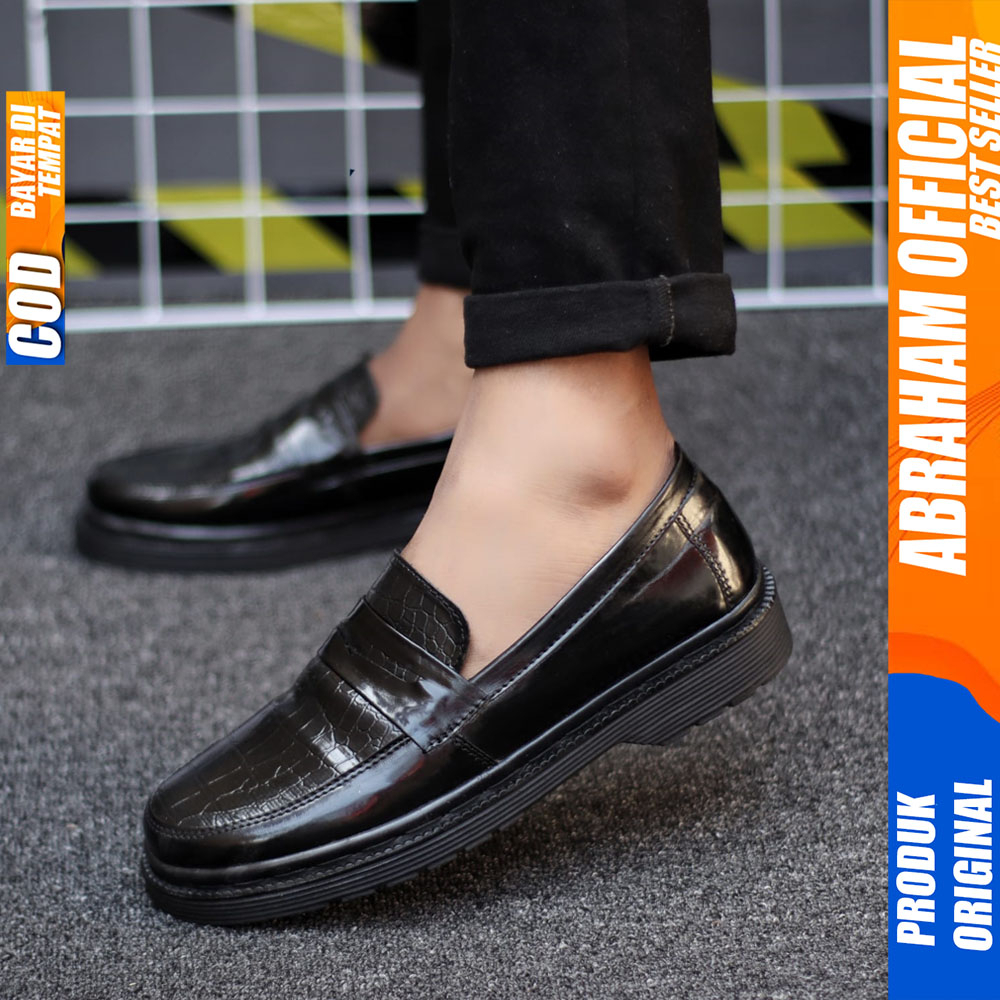 ABRAHAM Sepatu Loafers Formal Pantofel Docmart Hitam Kerja Pria