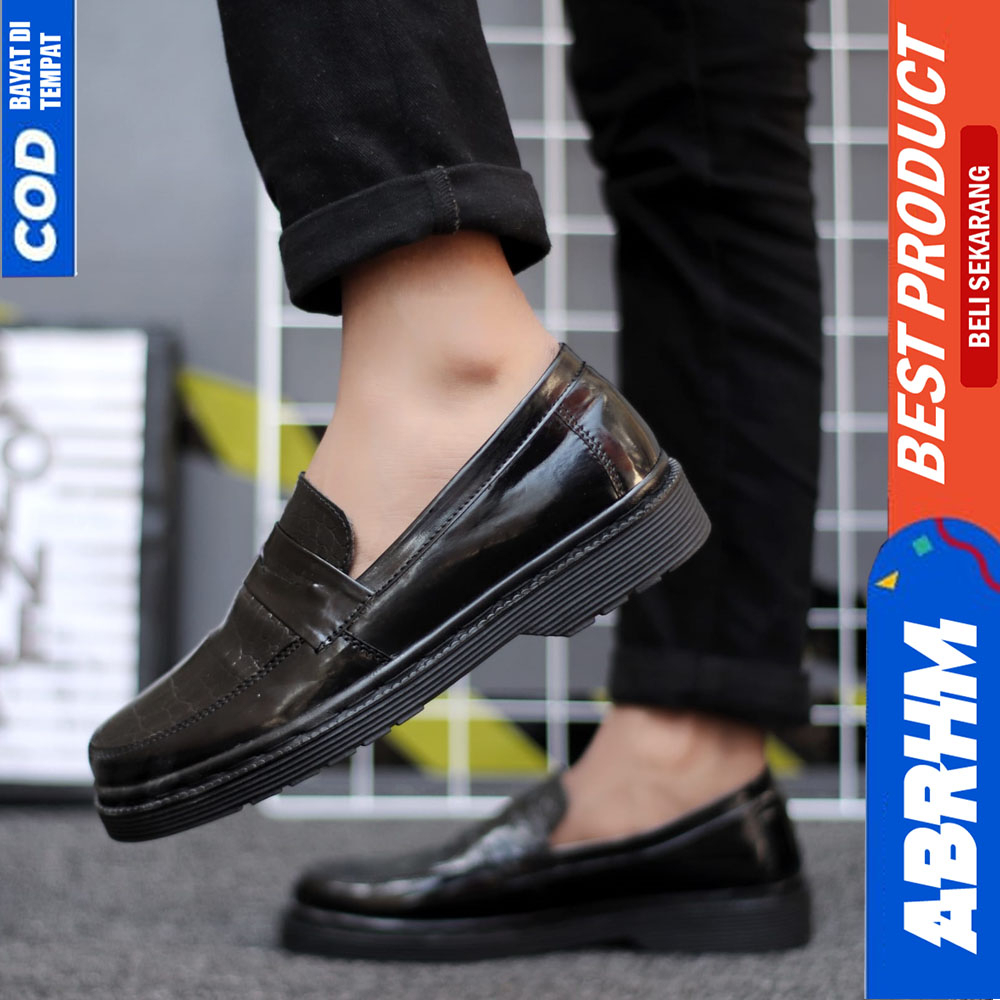 ABRHM Sepatu Loafers Docmart Formal Pantofel Kerja Hitam Pria