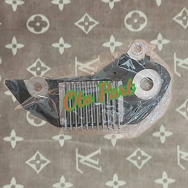 Ic Regulator Dinamo Ampere Alternator Chevrolet Zafira Opel Blazer