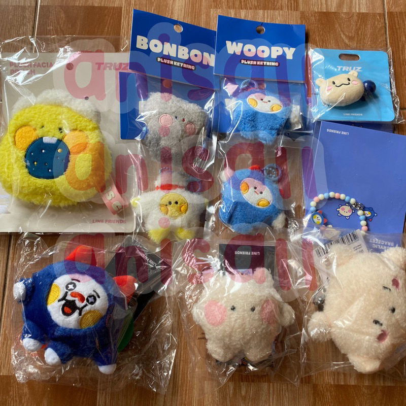 TRUZ BAGCHARM KR MINI MININI KEYRING FACE POUCH BRACELET OFFICIAL LINE FRIENDS WOOPY
