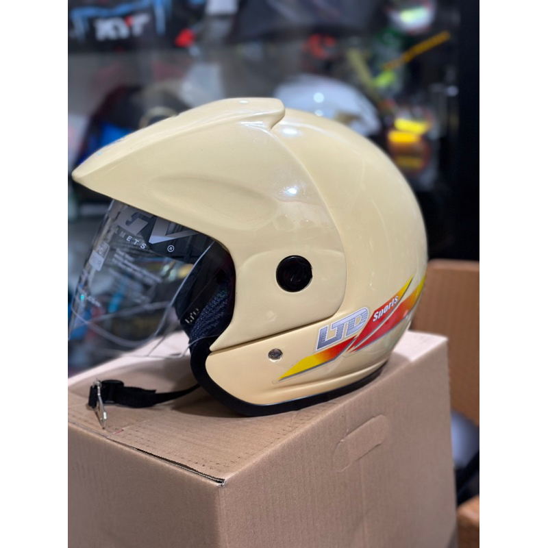 Helm ltd sports krem bekas