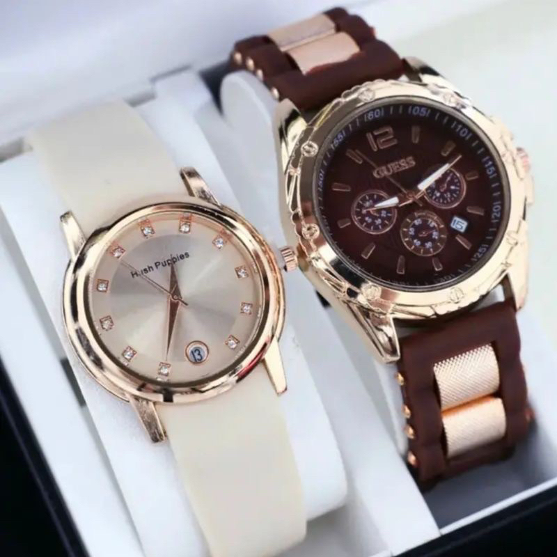 (Terima cod)Jam Tangan Wanita Fashion Buy 1 Get 1 Paket Hemat Kado Tanggal Aktif Strap rubber/Karet(Dikirim Jakarta)free Box Kancing)