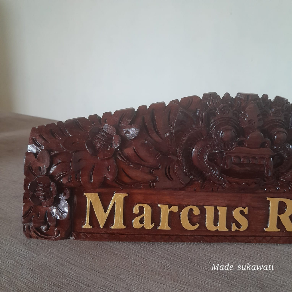 Papan nama meja Nameplate Kayu ukiran barong bali