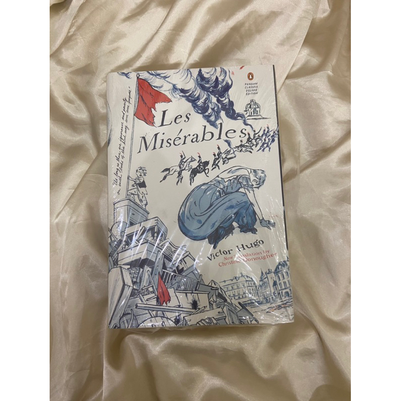 Les Miserables by Victor Hugo (Penguin Classics Deluxe)