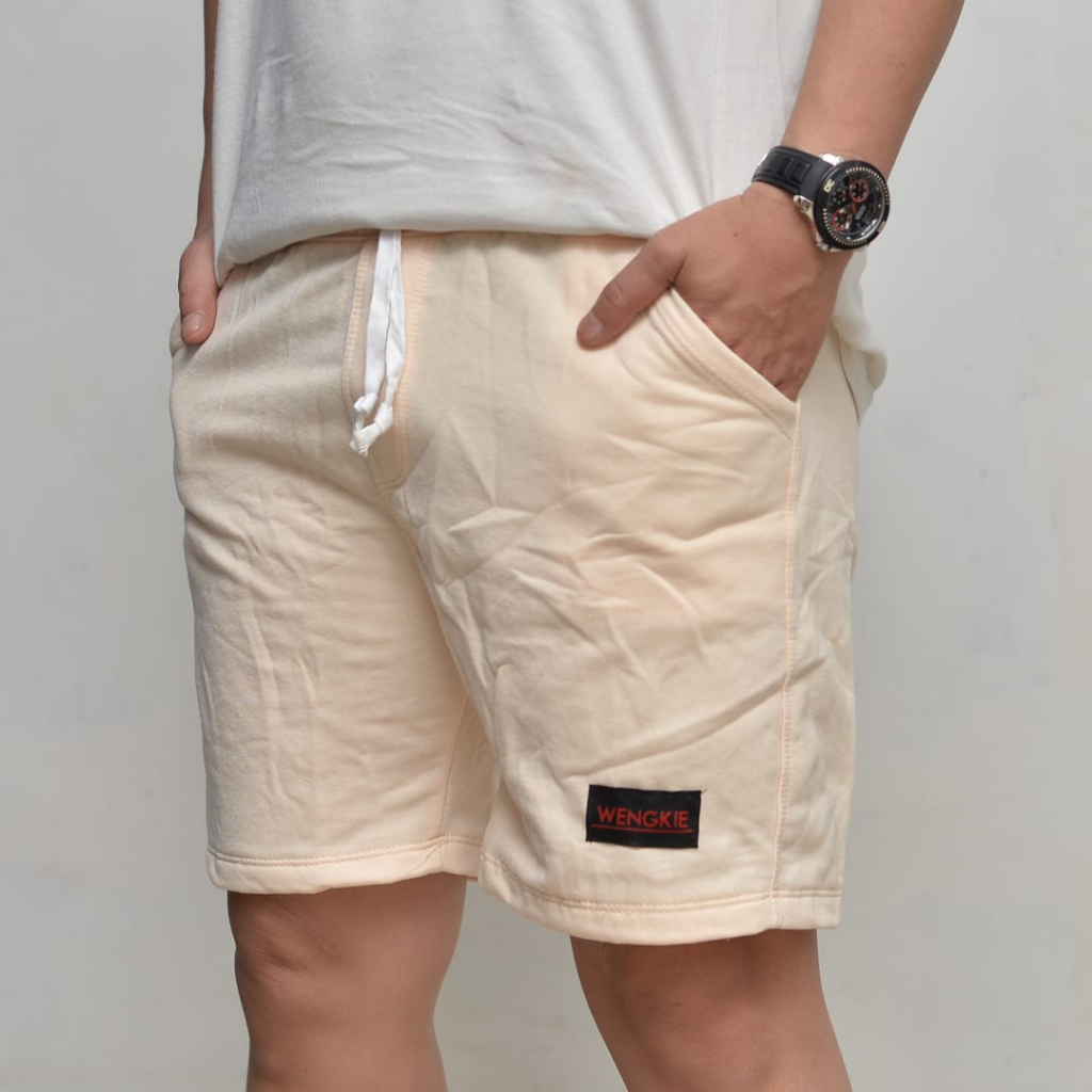 Wengkie.id / Boardshort / celana pendek pria / celana pendek wanita / celana casual / celana pendek murah / Warna Cream Muda