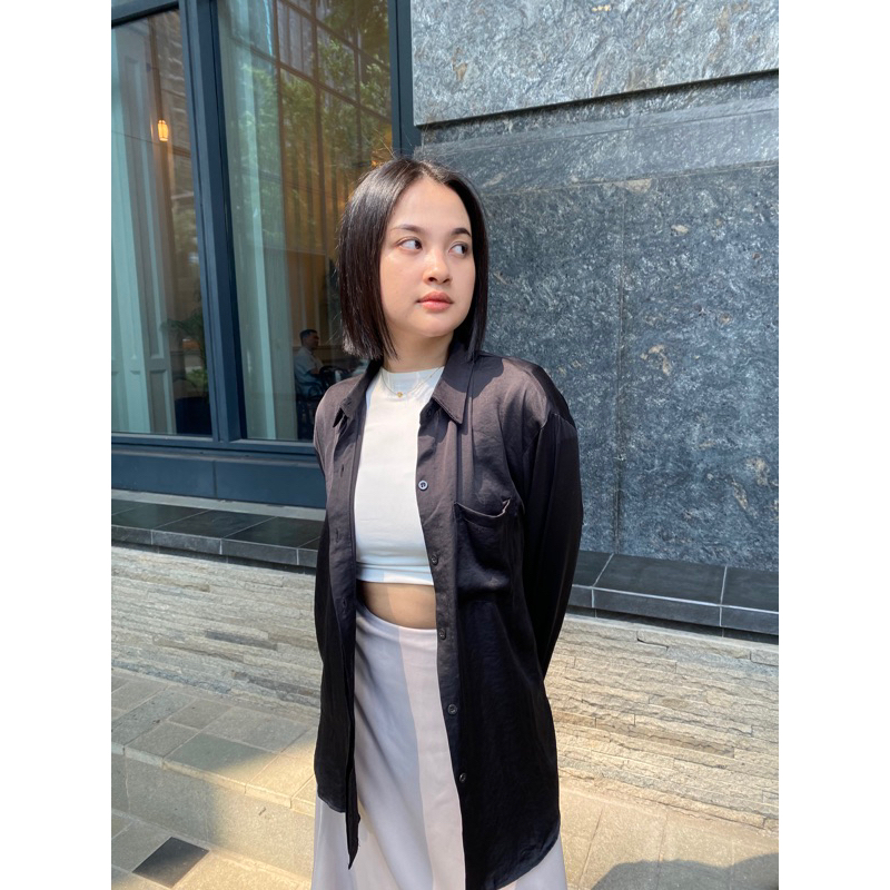 SEDA Satin Silk Oversized Shirt Black / Kemeja Kantor / Kemeja Oversized
