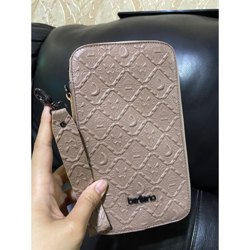 Micci pouch Berliano