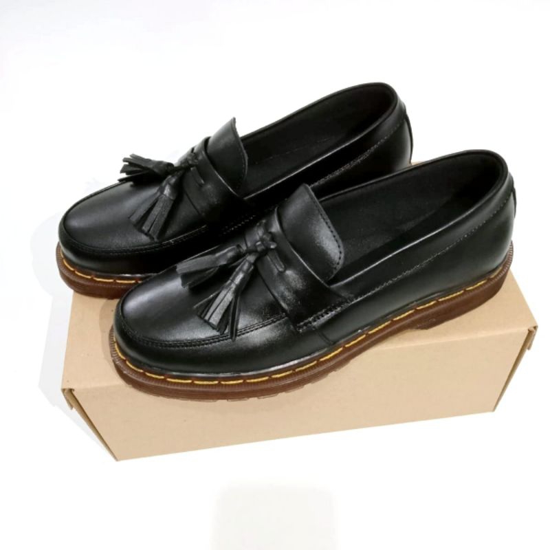 Sepatu dockmart HARGA PROMO!!! kulit sapi asli loafers pria formal - hitam NDC01