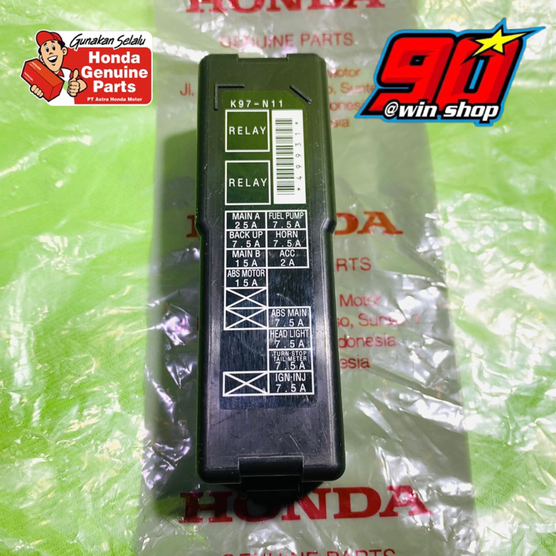 Cover tutup box sikring PCX 150 K97 COVER COMP UPPER ABS CBS