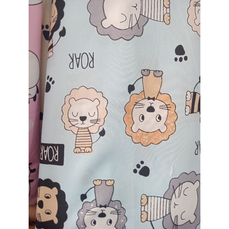 HARGA GROSIR - Bahan Kain Katun Polymicrotex Meteran Motif Karakter Kartun Batman Piyama Sprei 1 m