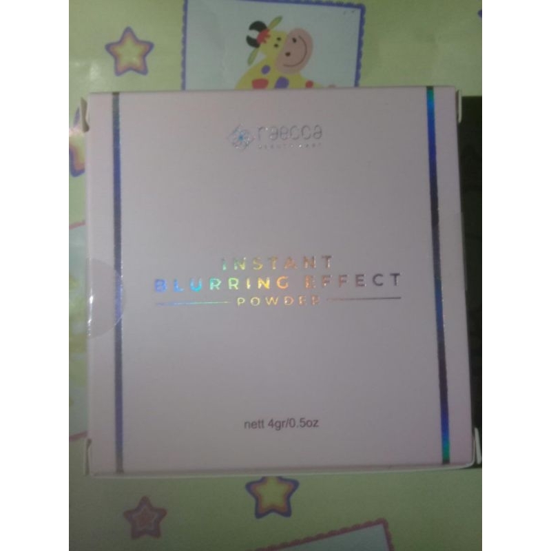 Raecca Instant Blurring Effect Powder