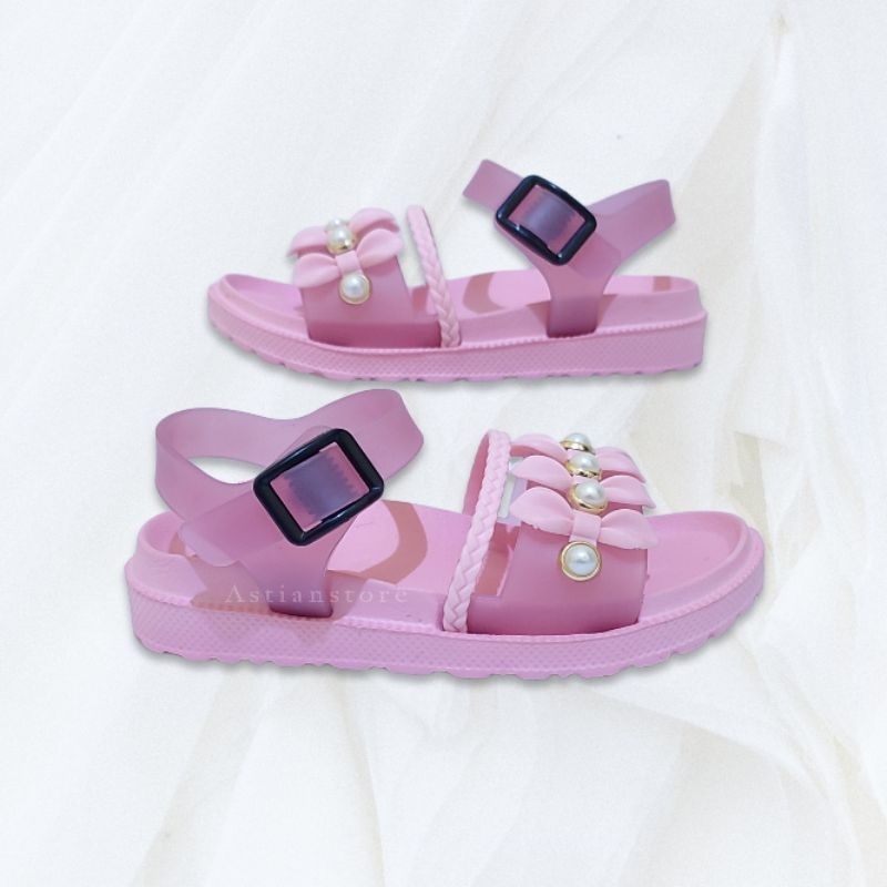 Sandal Anak Perempuan Tali Belakang