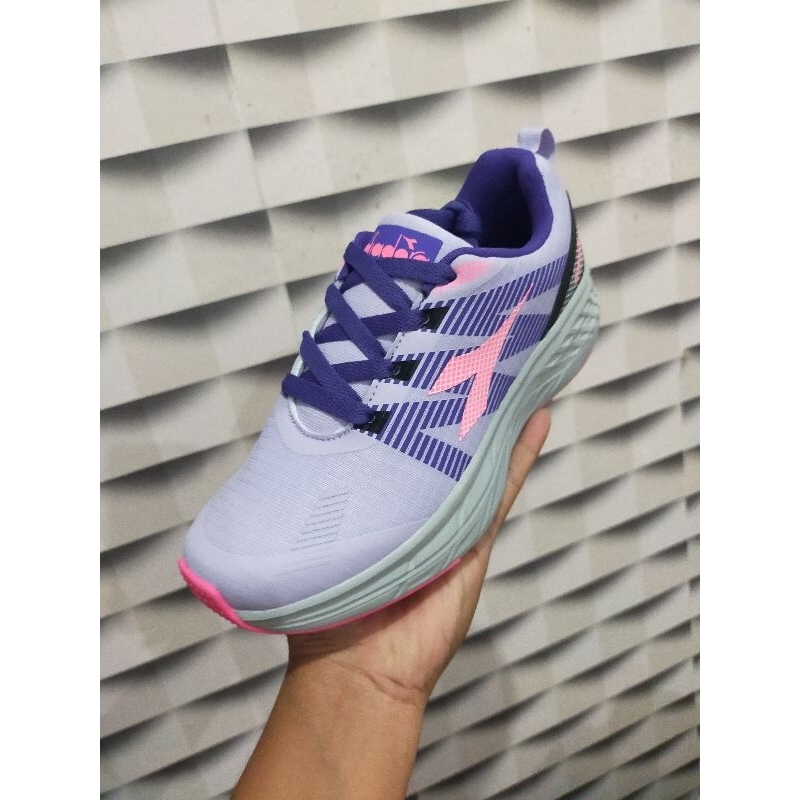 SEPATU DIADORA ESPERTO SIZE 36 37