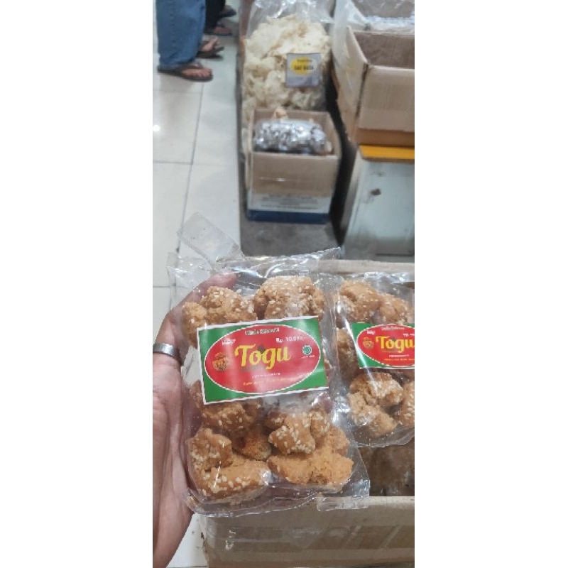 

Kue ketawa/kue monde