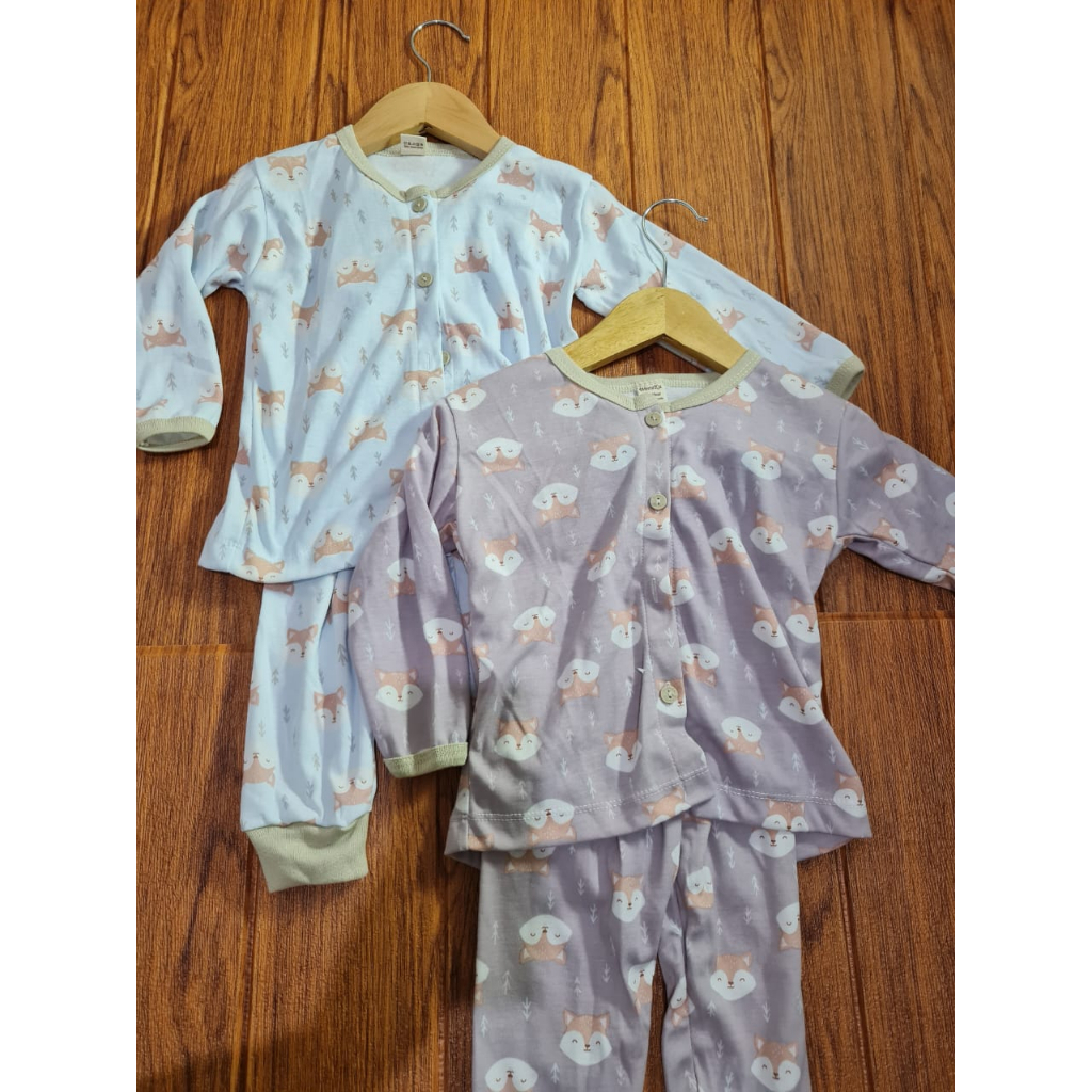 WINTEKU SETELAN /PIYAMA BABY DAN KIDS  BAJU KANCING PANJANG+CELANA PANJANG MOTIF