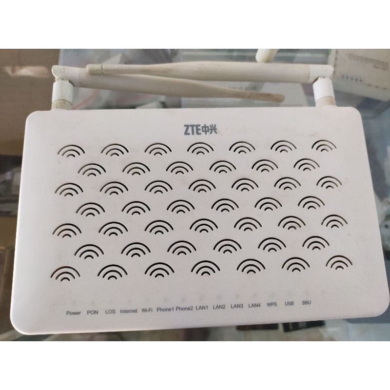 ROUTER ZTE F609