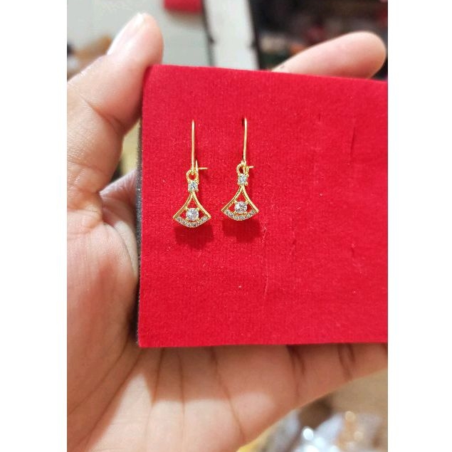 Anting titanium import kode 14,awet,tahan lama,cocok buat sehari hari