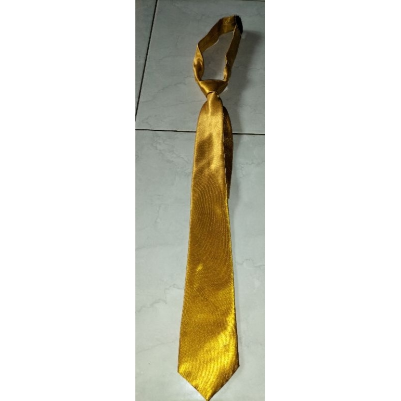Dasi panjang pria polos formal/ Dasi pria instan/ bahan satin