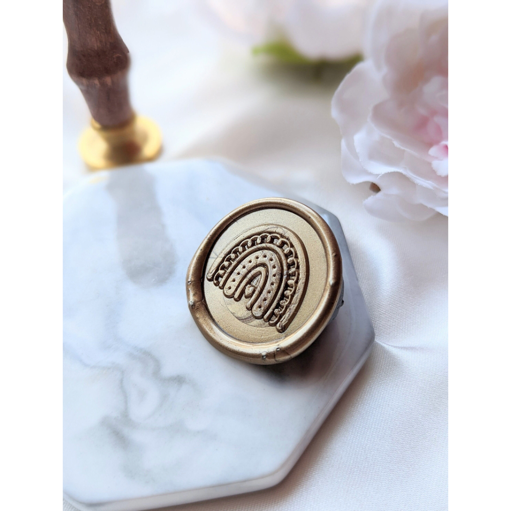 

(KSC) Rainbow (GOLD) - 1 Pcs seal wax coin sticker siap pakai ready stock (Include double tape) / souvenir pernikahan / accesories / calligraphy / journaling / undangan / hampers