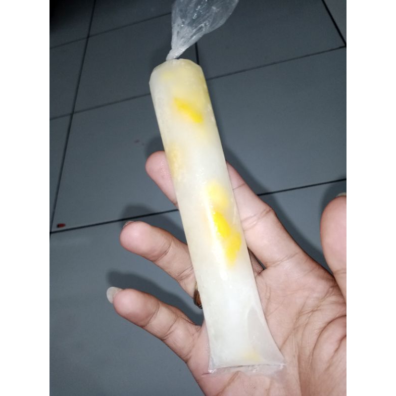 

es Mambo viral rasa mangga manis danlimus asam