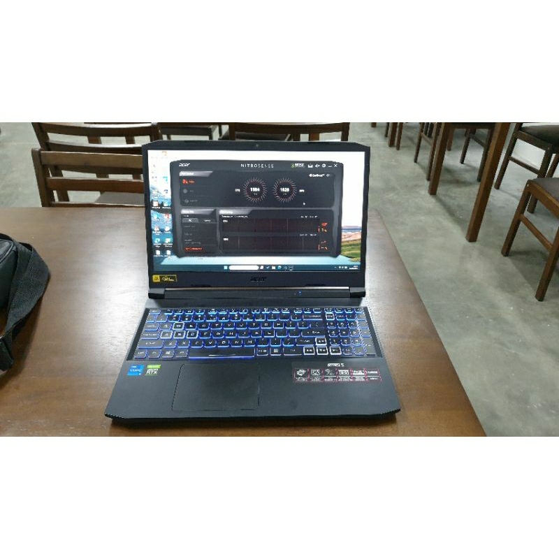 Acer nitro 5 AN515-57 i5 11400H RTX3050Ti