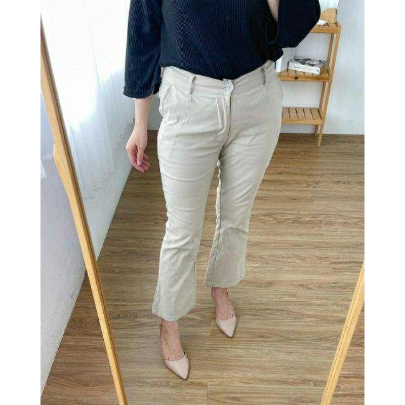 Celana Cutbray Basic Wanita Cotton Twill Premium