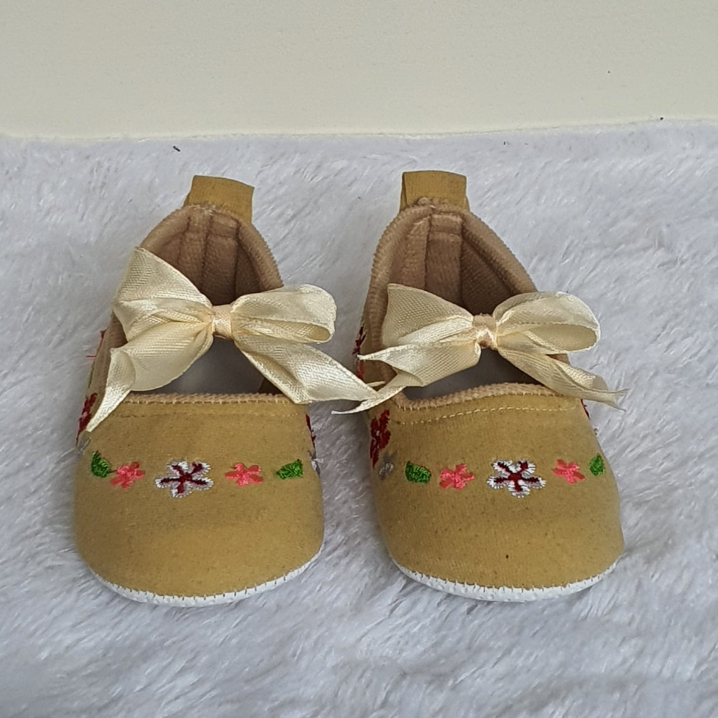 Sepatu Bayi Prewalker Pita Sakura / Sepatu Bayi Bordir / Sepatu Bayi Perempuan