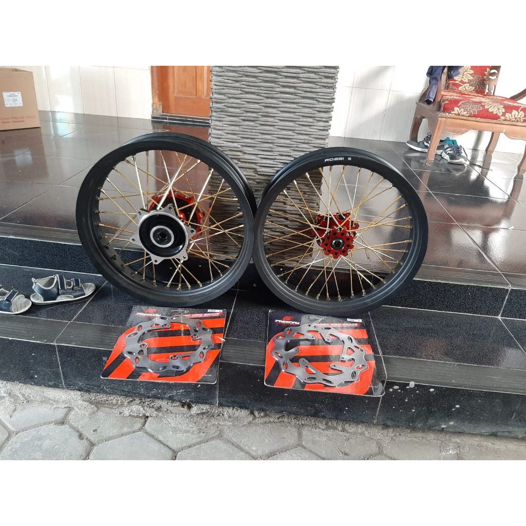Velg Set CRF 150 Supermoto Tanpa Ban Rakitan Velg Supermoto Honda CRF 150 L Ring 17