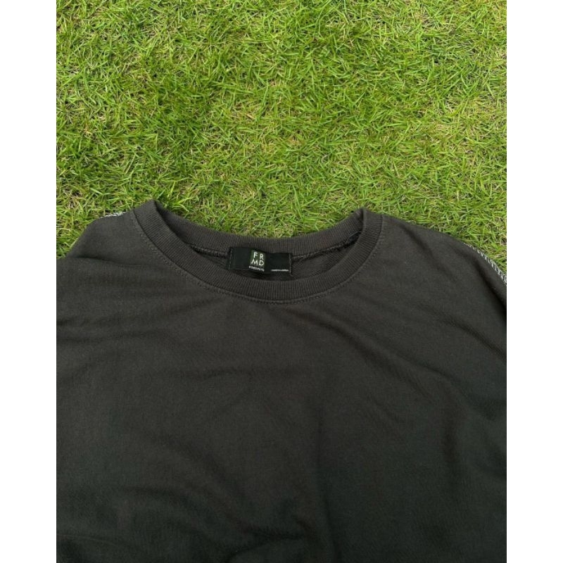Crewneck FRMD