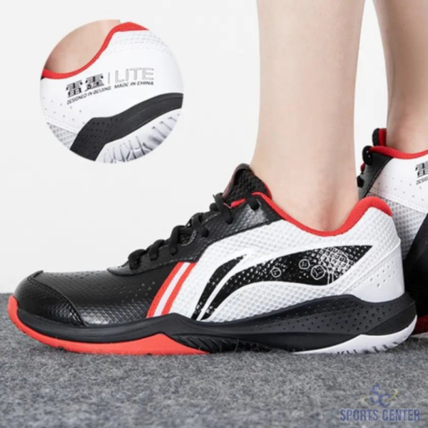 {MixaStore} New Sepatu Badminton Lining Lie Ting Lite AYTS020 Black / White - 6.5 Berkualitas